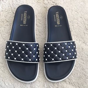 Valentino Rockstud slip on size 38